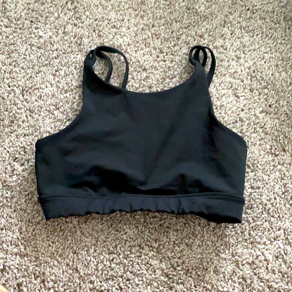 Black zella sports bra